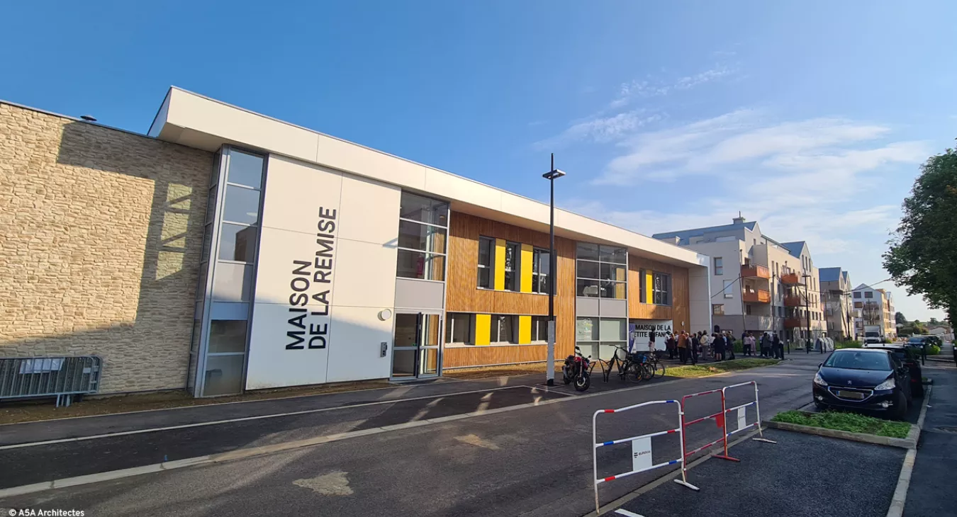 VOISIN LE BRETONNEUX 2