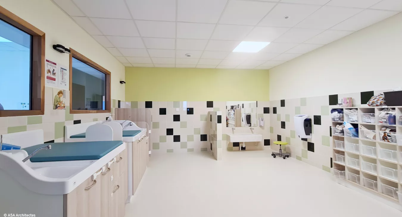 VOISIN LE BRETONNEUX 9