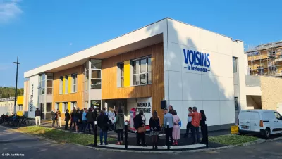 VOISIN LE BRETONNEUX 1